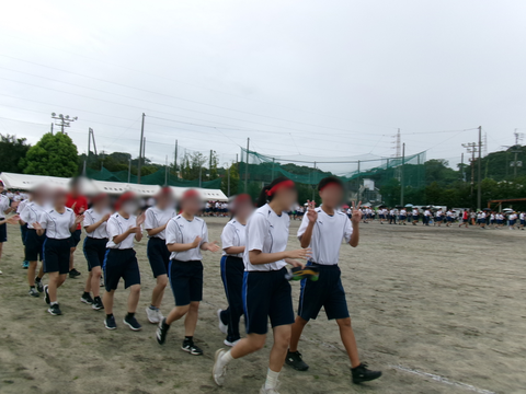 r8_taiiku_re_004